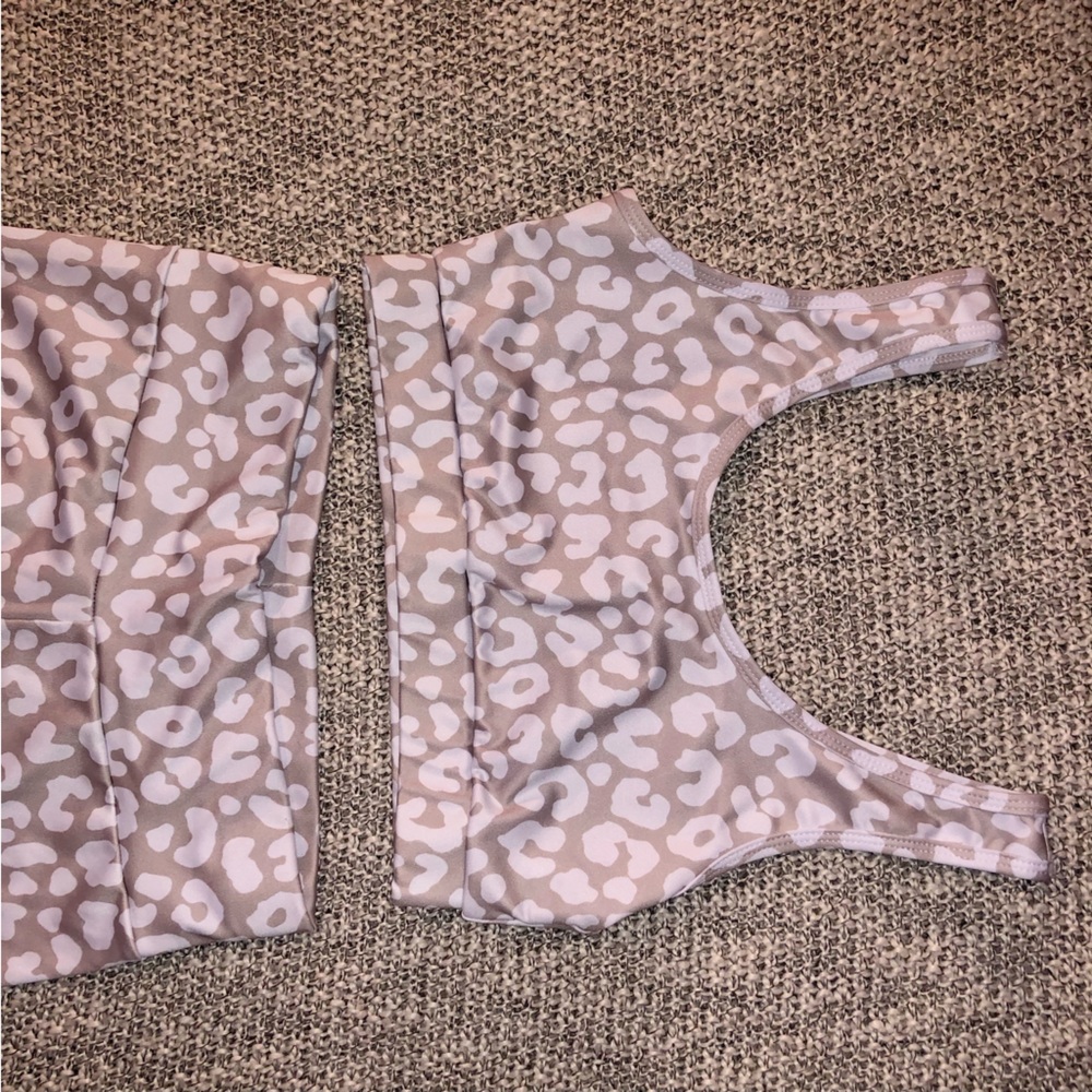 Women’s athletic set